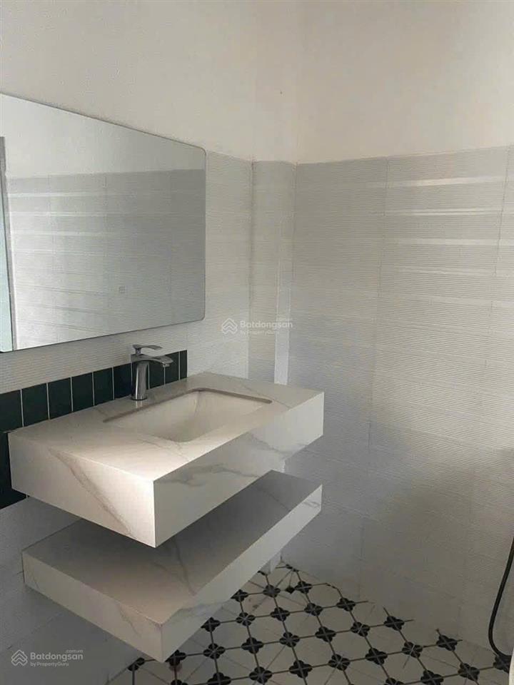 Nhà hiệp thành, mặt tiền kinh doanh gần vòng xoay hiệp thành 3, dt 5x21m, 1 trệt 1 lầu, 2 pn