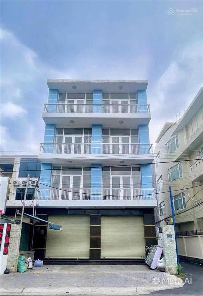 Mặt bằng kinh doanh phú lợi, gần ngã tư chợ đình 9x20m 4 tầng thông suốt vị trí vip
