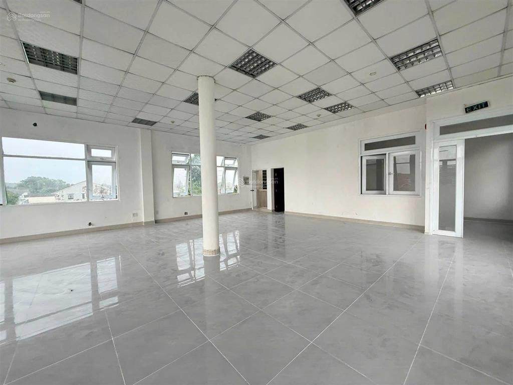Mặt bằng kinh doanh phú lợi, gần ngã tư chợ đình 9x20m 4 tầng thông suốt vị trí vip
