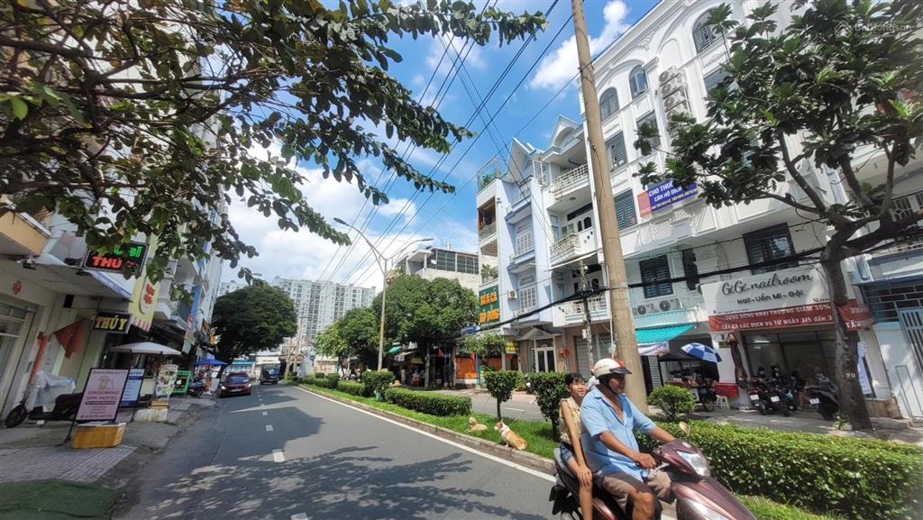 Hàng hiếm ! mt nguyễn cửu đàm gần tân sơn nhì  4.05mx20m  nhà 6 tầng kiên cố  thu nhập 25 triệu