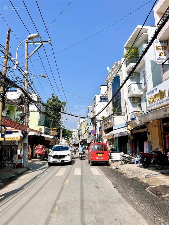 Hạ giá 600 triệu! 9,1 tỷ chỉ còn 8,5 tỷ tl  nhà 2 mt đỗ đức dục  5.2mx14m  1 lầu sát nguyễn sơn