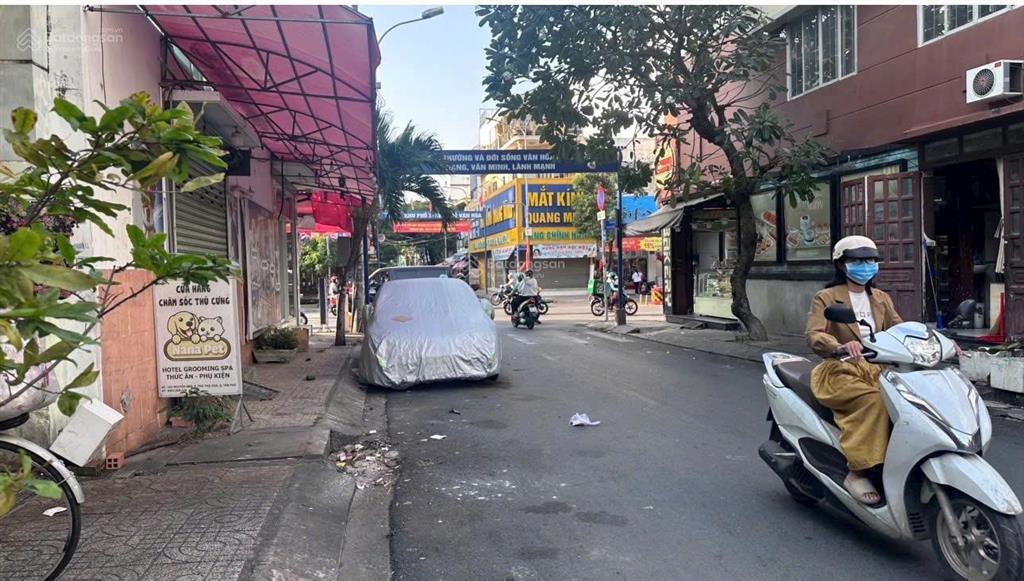 Hạ giá 600 triệu! 9,1 tỷ chỉ còn 8,5 tỷ tl  nhà 2 mt đỗ đức dục  5.2mx14m  1 lầu sát nguyễn sơn