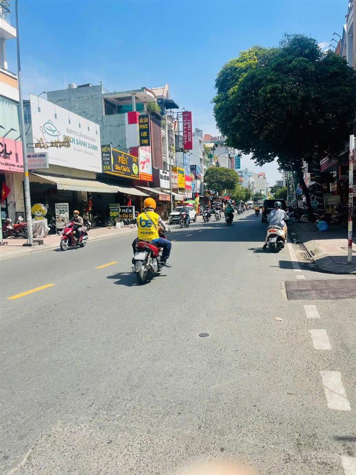 Giảm 4 tỷ 35 tỷ còn 31 tỷ  mặt tiền kd gò dầu  7.1mx31m  đúc 3.5 tấm  dòng tiền 50 triệu/ tháng