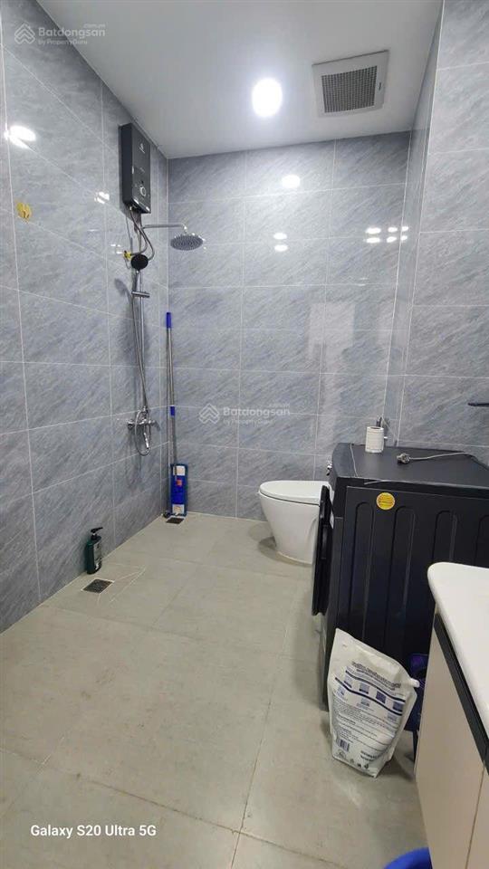Cho thuê văn phòng quận 1  35 m2  giá 14 triệu/tháng mặt tiền đẹp, vào làm ngay