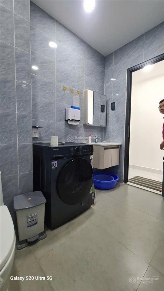 Cho thuê văn phòng quận 1  35 m2  giá 14 triệu/tháng mặt tiền đẹp, vào làm ngay