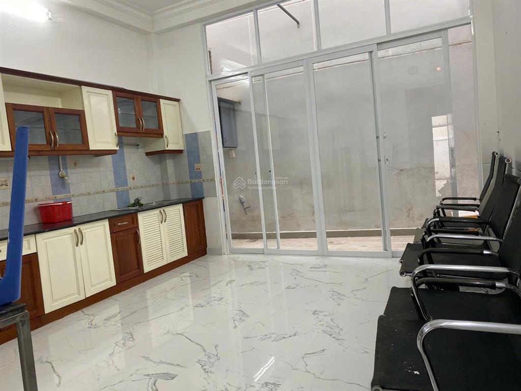 Bán nhà hẻm xe hơi 68m2  5 tànggiá hơn 13 tỷ tl