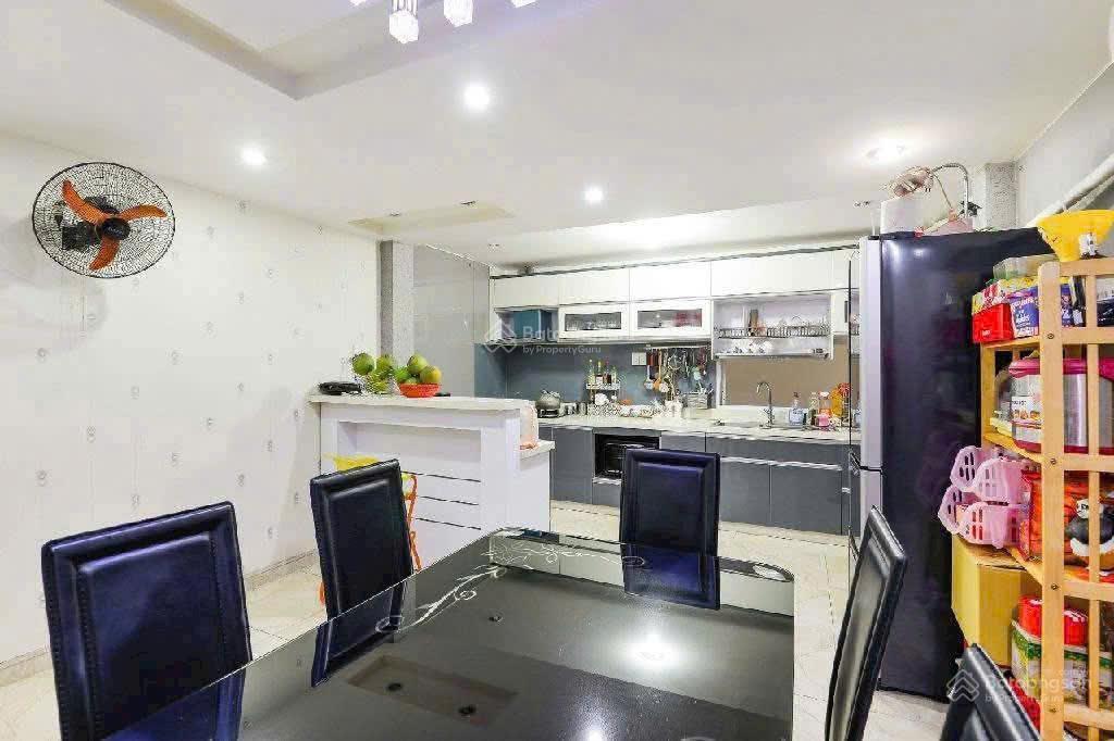 Chính chủ bán nhà 2 tầng hẻm xe tải 8m ngang 5x28 tam bình thủ đức sổ vuông 138m2, giá 7,39 tỷ