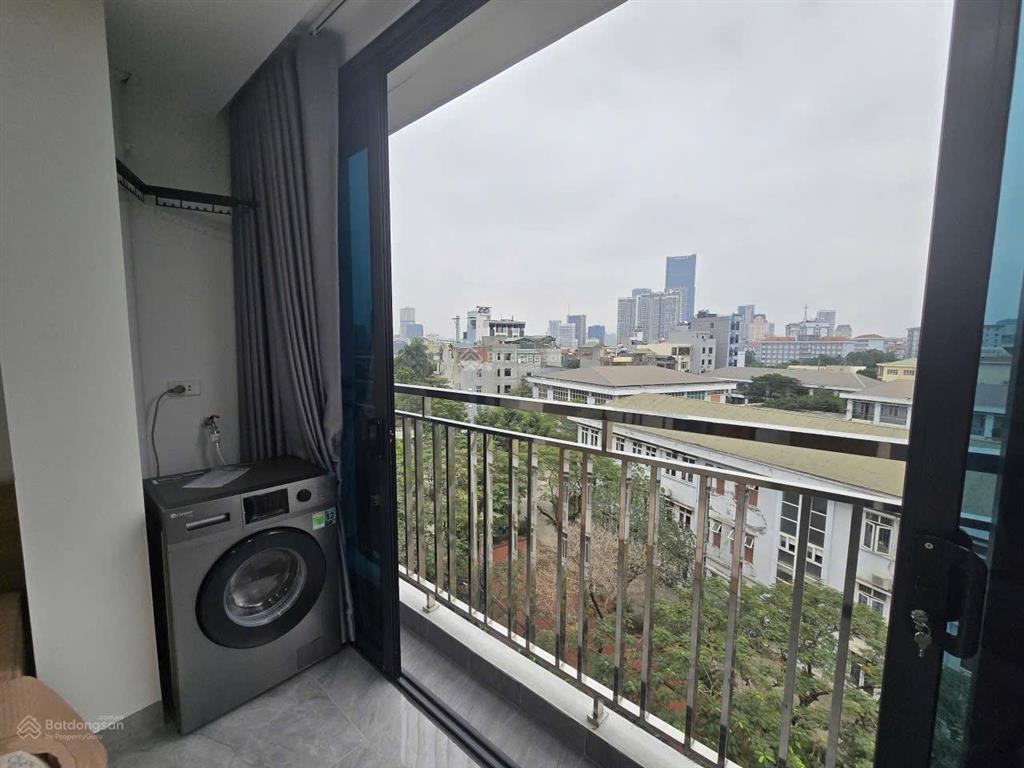Cho thuê studio ban công full đồ siêu rộng ngay bến xe mỹ đình