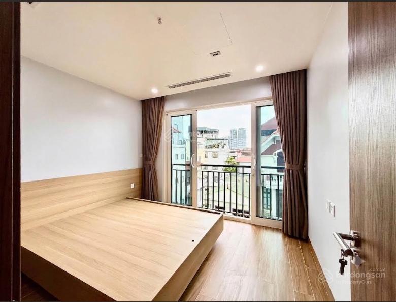 Cho thuê căn hộ 1 ngủ 1 khách full nội thất tiện nghi ban công có dọn phòng ngay lotte mall tây hồ