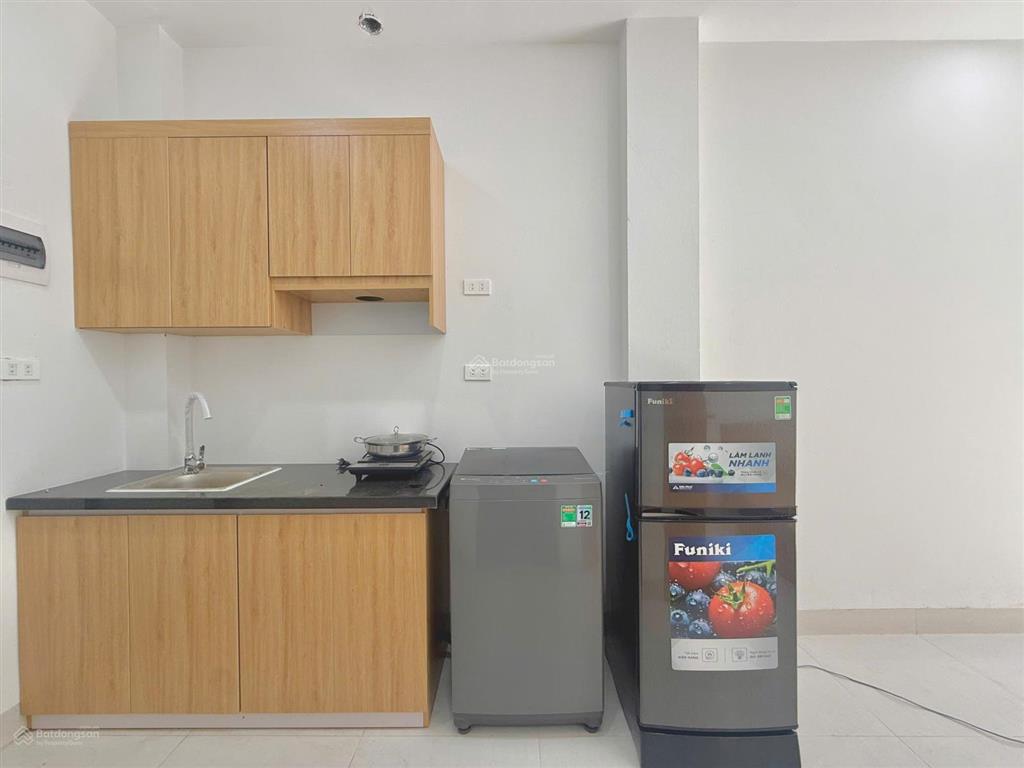 Nhà mới studio full đồ máy giặt ban công riêng ngay cổ nhuế