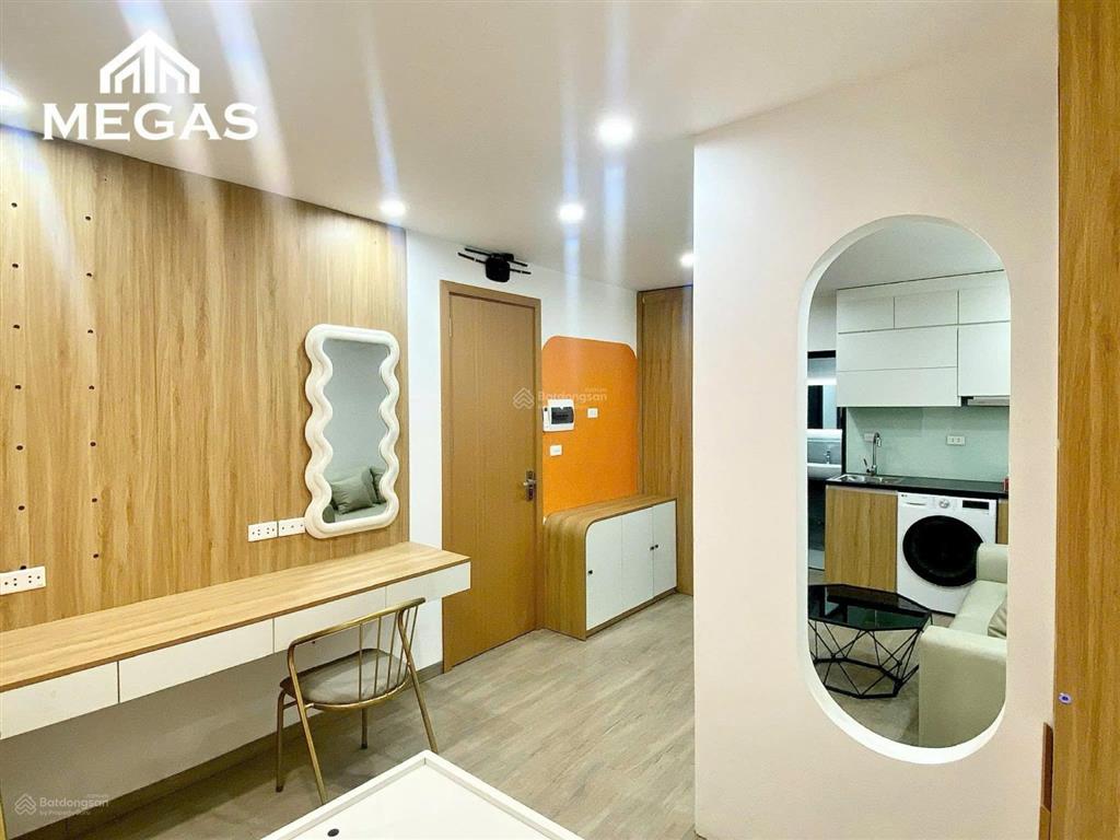 Cho thuê căn hộ studio full đồ  mặt đường lớn  ô tô đỗ cửa ngay bến xe mỹ đình