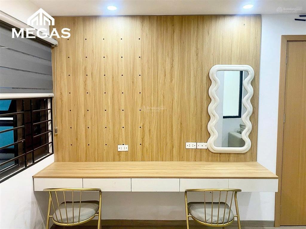 Cho thuê căn hộ studio full đồ  mặt đường lớn  ô tô đỗ cửa ngay bến xe mỹ đình