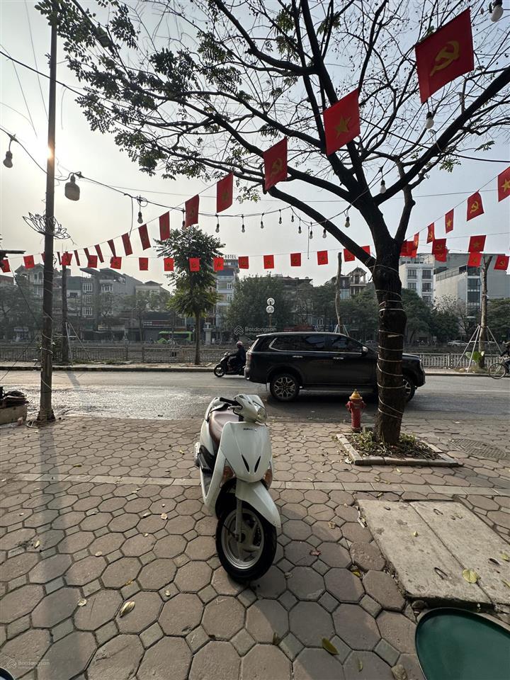 Nhượng mbkd tầng 1 vũ tông phan 6tr/tháng