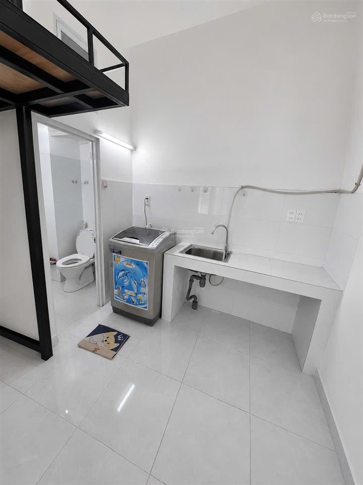 Phòng gác full nội thất cửa sổ trời 25m2, 4tr1 tại nguyễn kiệm, hồ chí minh