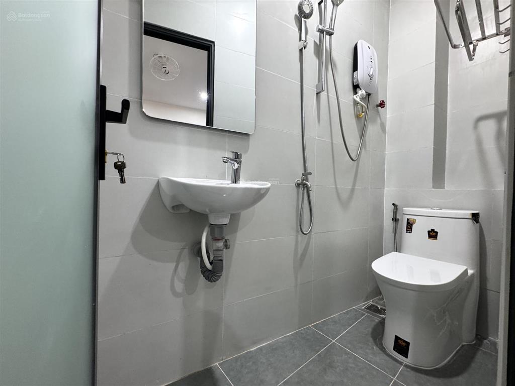 Phòng studio cửa sổ full nội thất mới 100% ngay phan xích long, phú nhuận