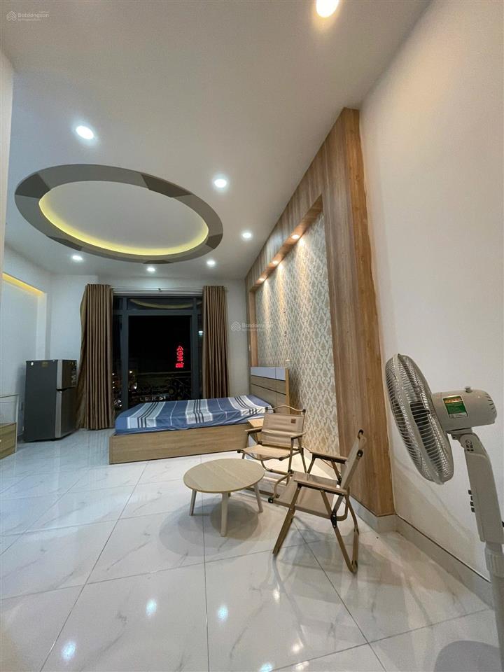 Căn studio ban công có thang máy full nội thất ngay trần bình trọng, bình thạnh