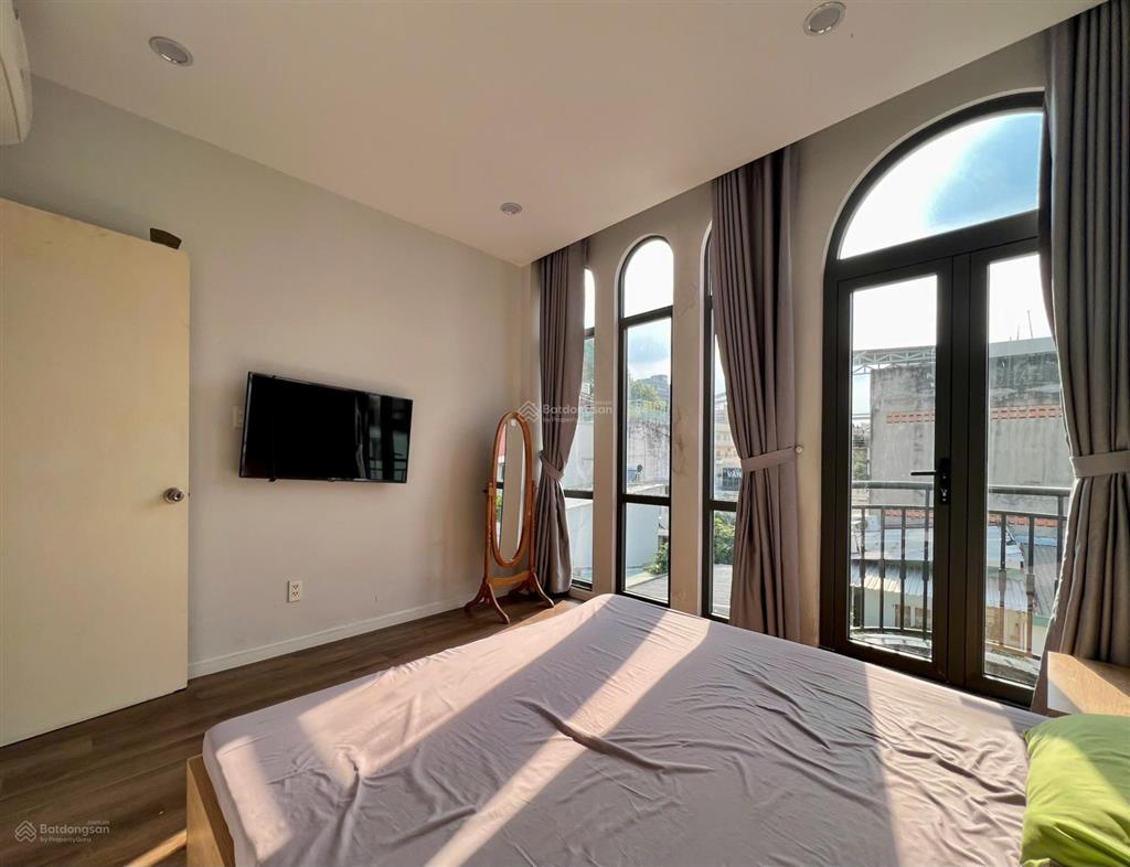Căn hộ 1pn 40m2 full nội thất cao cấp ngay đối diện chợ bà chiểu