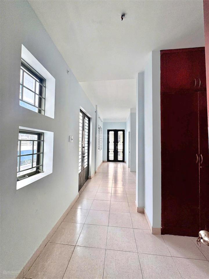 Nhà bán hẻm xe tải , khu nhà cao tầng học viện cán bộ thành phố