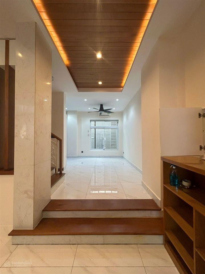 Cho thuê biệt thự mỹ phú 3, 3pn, 3wc tại tân phú, q7, tphcm.