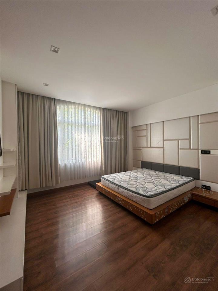Cho thuê biệt thự mỹ phú 3, 3pn, 3wc tại tân phú, q7, tphcm.