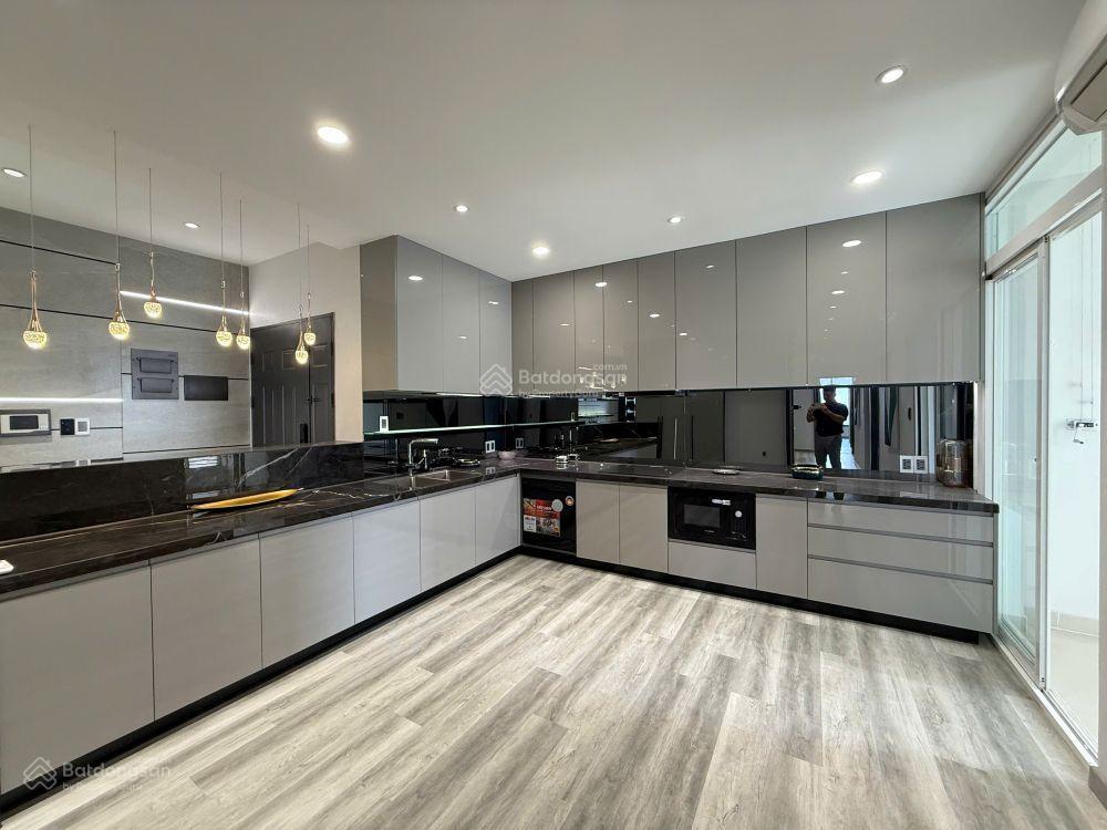 Cho thuê căn hộ riverside residence 3pn, 2wc đường nguyễn lương bằng, phường tân mỹ, hồ chí minh