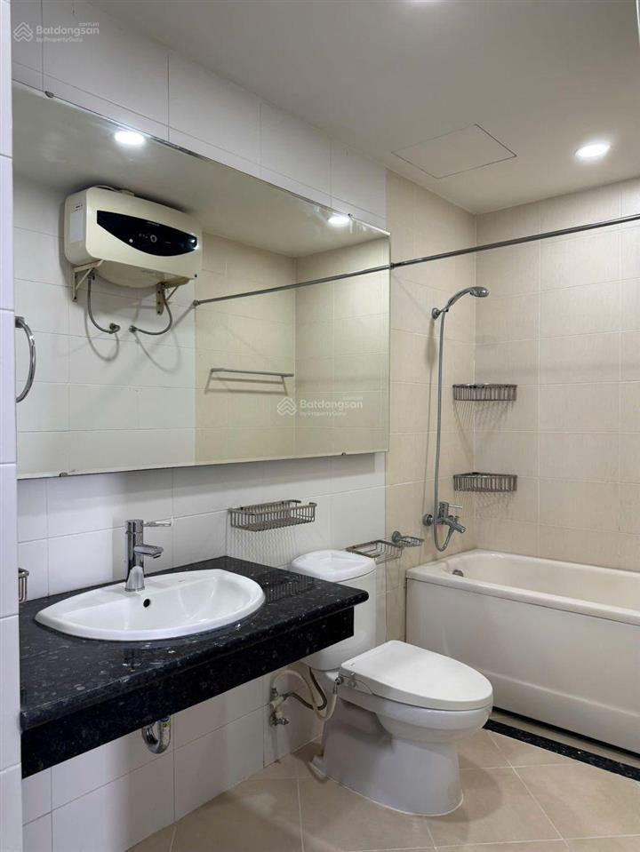 Cho thuê căn hộ riverside residence 4pn, 3wc đường nguyễn lương bằng, phường tân mỹ, hồ chí minh