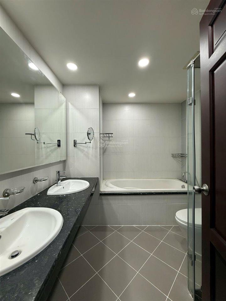 Cho thuê căn hộ riverside residence 4pn, 3wc đường nguyễn lương bằng, phường tân mỹ, hồ chí minh