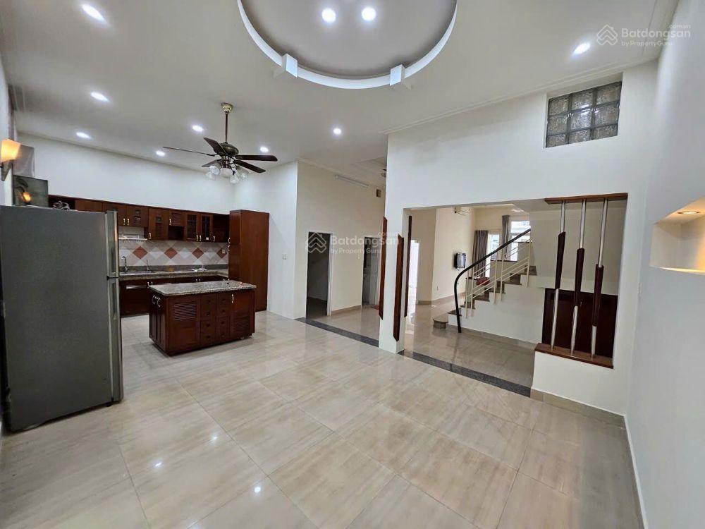 Cho thuê biệt thự nam thiên 4pn, 3wc tại đường hà huy tập, phường tân hưng, hồ chí minh