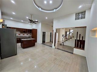 Cho thuê biệt thự nam thiên 4pn, 3wc tại đường hà huy tập, phường tân hưng, hồ chí minh