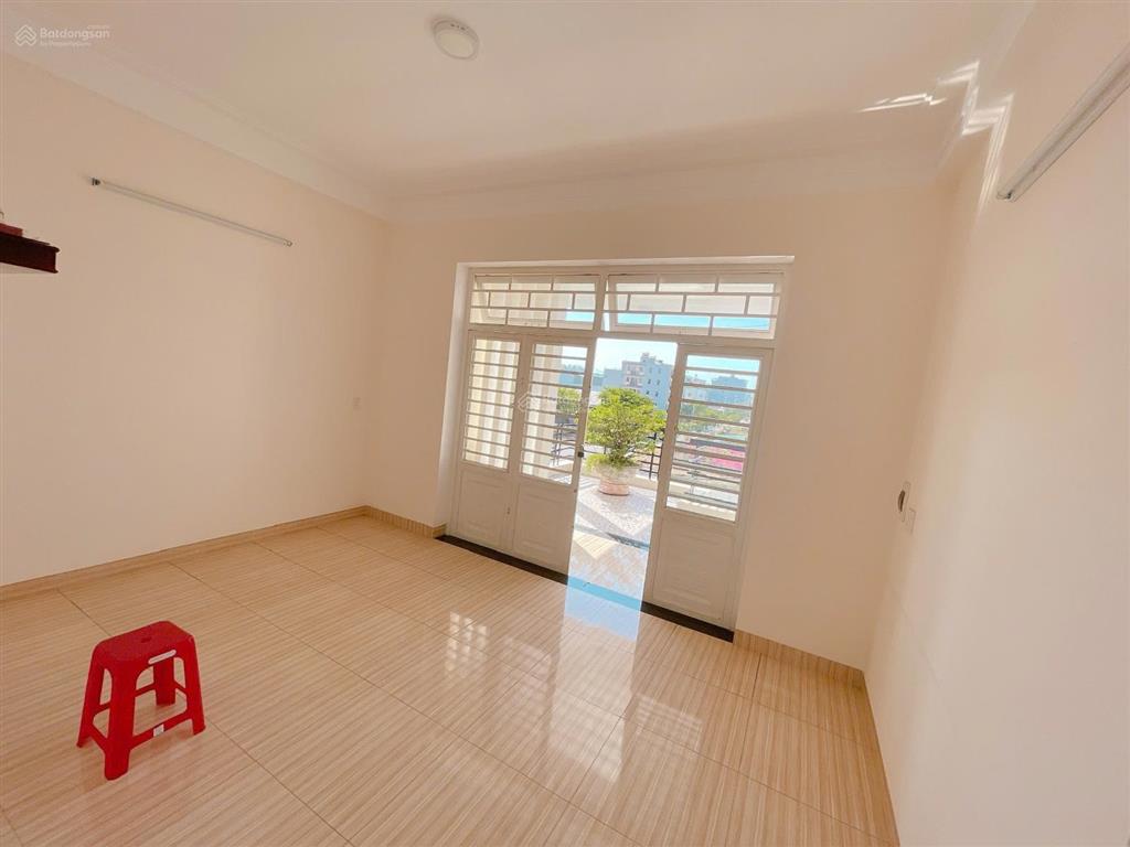 Bán nhà 3 tầng minh mạng, gần biển sơn thủy, ngũ hành sơn, giá tốt