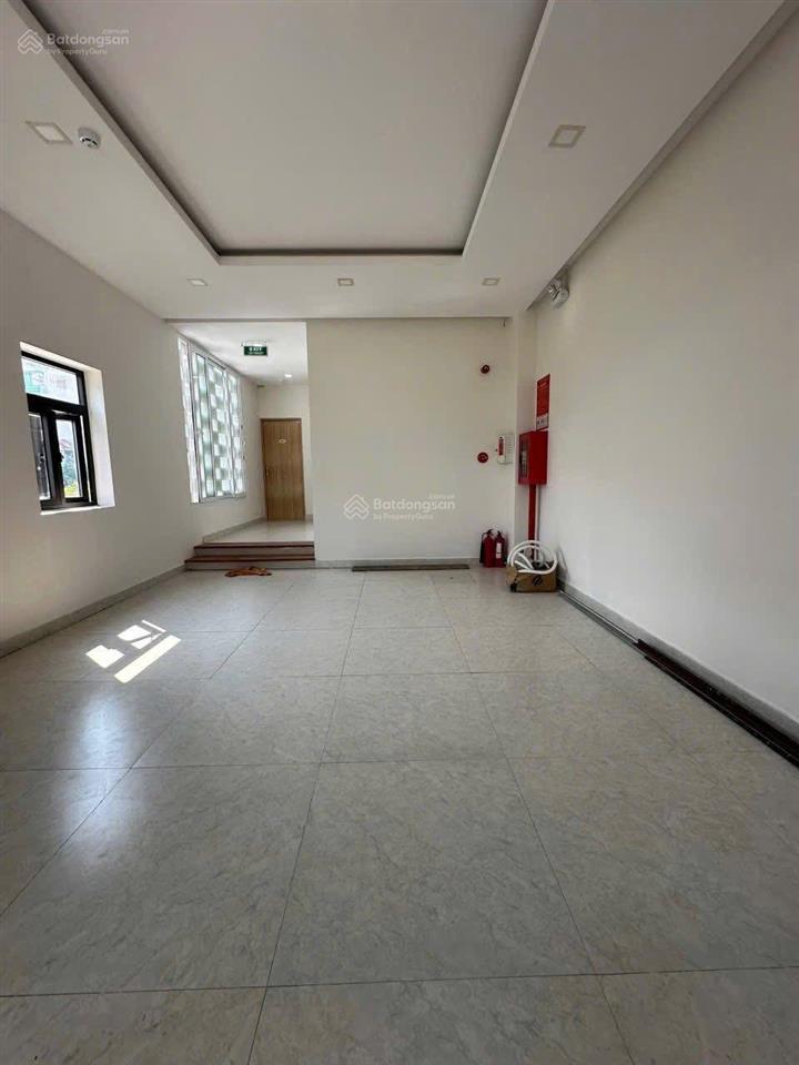 Nhà đối diện công viên 7pn + penhouse có thang máy dòng tiền 50tr/tháng ngũ hành sơn, đn