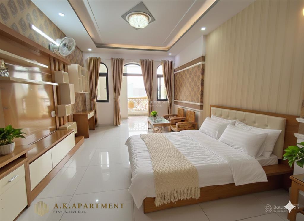 Căn hộ 44m2 có bồn tắm  ban công rộng  phan huy ích  sát emart