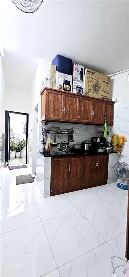 Nhà 3 tỷ shr  nhà mới ở ngay  khu an ninh, dân trí