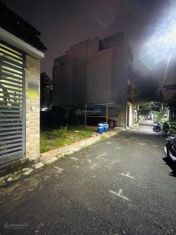 Bán đất khu phân lô sát phạm văn đồng  khu cao ráo dân trí cao  hxh  hỗ trợ vay