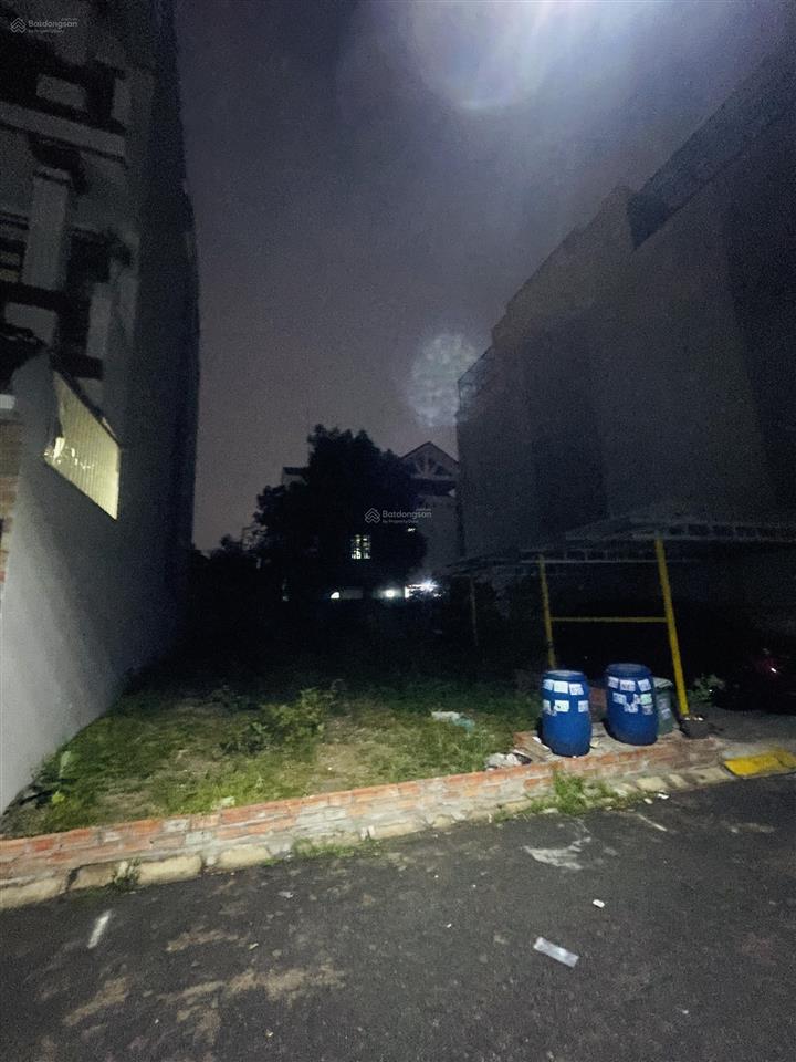 Bán đất khu phân lô sát phạm văn đồng  khu cao ráo dân trí cao  hxh  hỗ trợ vay