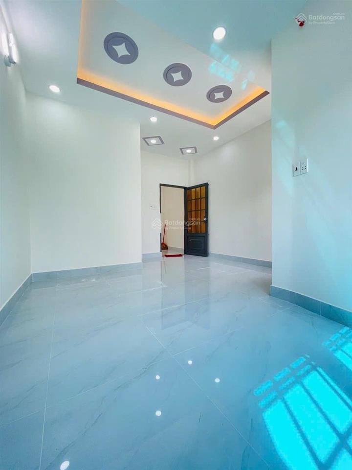 Vị trí sát vạn phúc city  chỉ 100m ra ql13 kết nối nhanh ra sân bay, q1