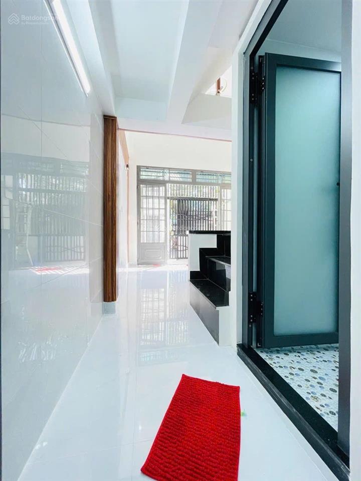 Vị trí sát vạn phúc city  chỉ 100m ra ql13 kết nối nhanh ra sân bay, q1