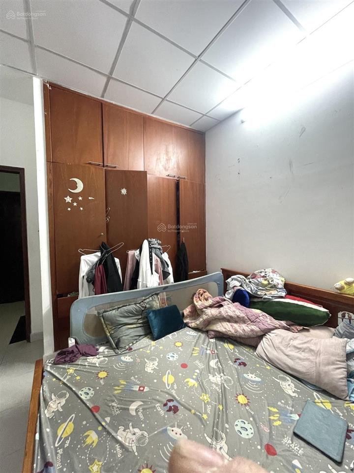 Hẻm xe tải 1 sẹc  55m vuông  nhà hbc btct  ở ngay