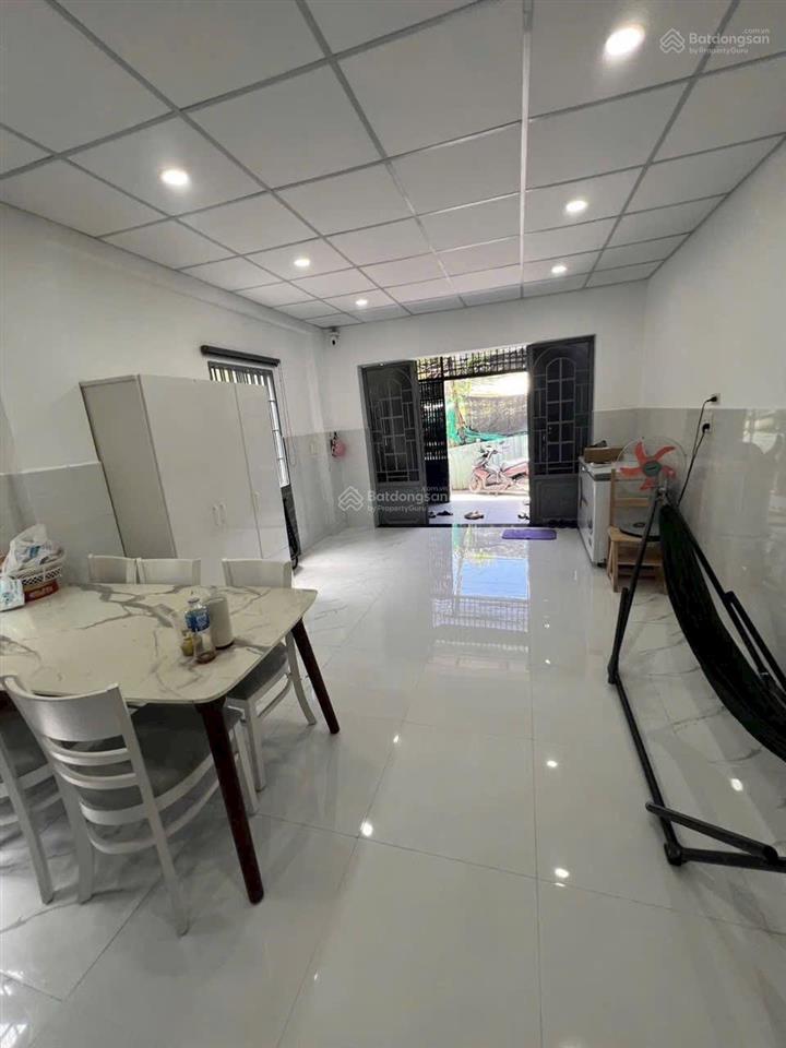 Hiếm phân khúc 3,x tỷ nhà 2 tầng hiệp bình chánh sổ riêng ở ngay