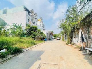Đất hồng long sát vạn phúc city 60m chỉ 4,7 tỷ  hxh