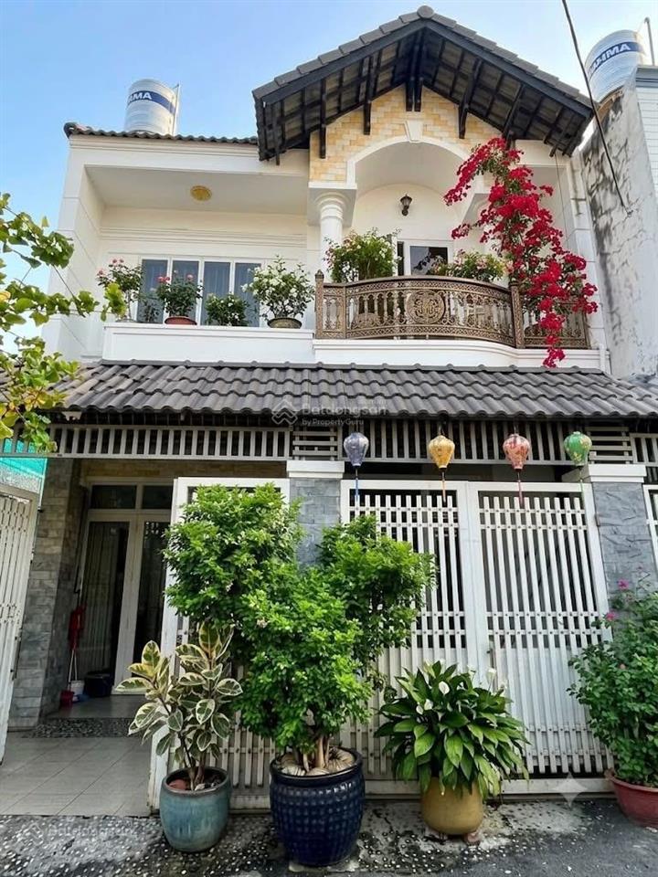 Bán nhà 78m2  hxh  nhà đẹp ở ngay  giá tốt khu vực