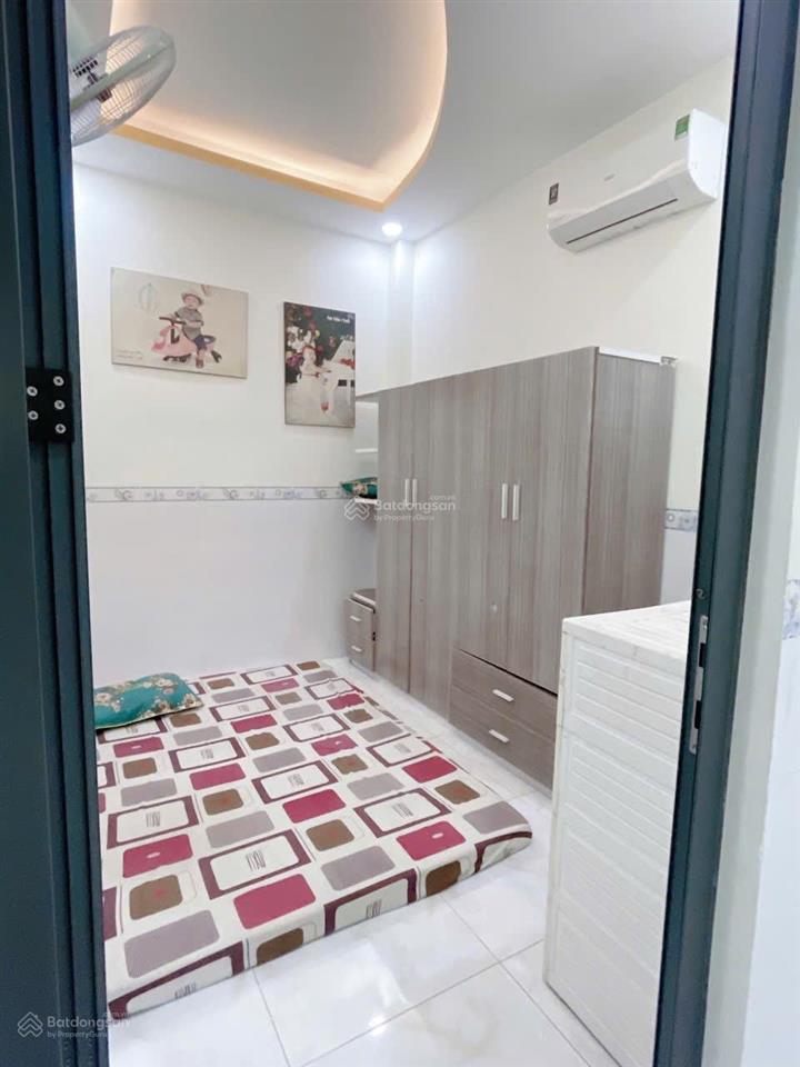 Hiếm hàng ql13 cũ nhà 64m 3pn có pn tầng trệt chỉ 5.x tỷ