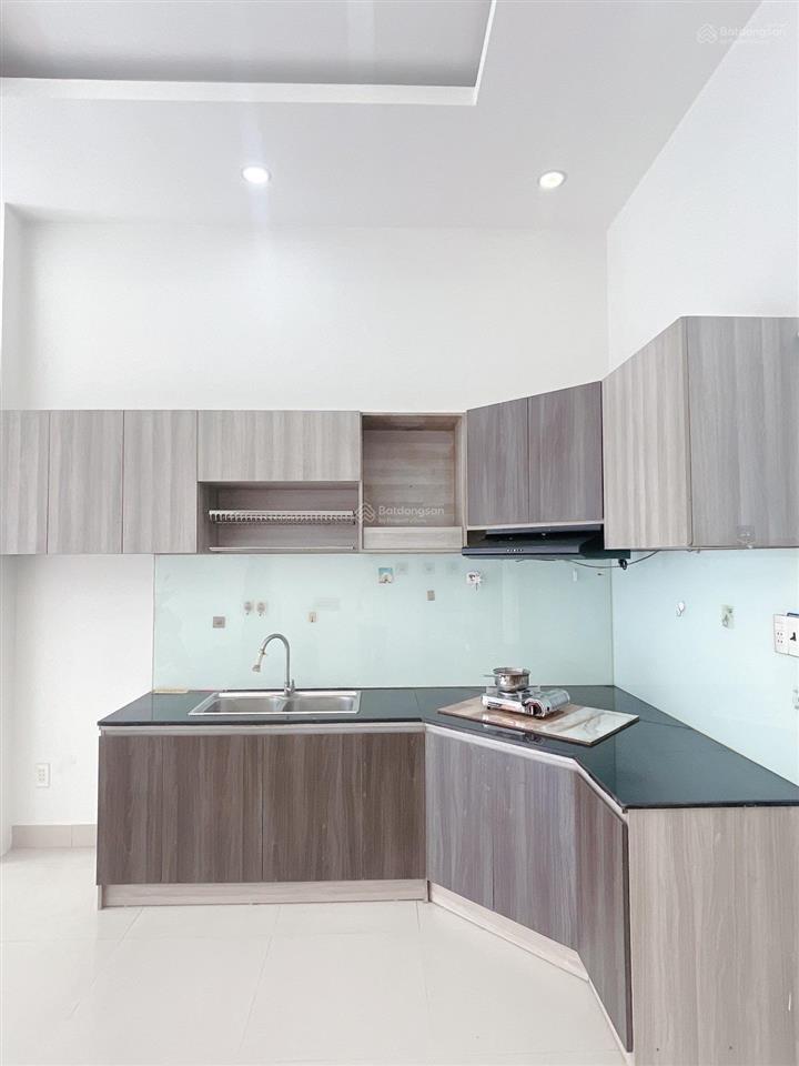 Trường thọ nhà ngang 6.2m hẻm ô tô dòng tiền 12tr/tháng chỉ 7.5 tỷ