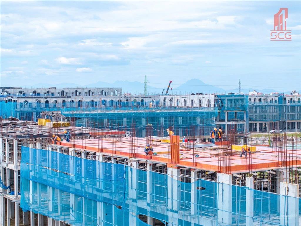 Nhà mặt phố đường hoàng quốc việt kéo dài  kinh doanh  chỉ từ 10,5 tỷ nhận nhà quý iv/2025