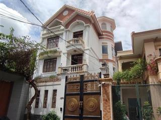 Chỉ 120 triệu/tháng cho thuê biệt thự trung tâm phường thảo điền quận 2  khu vip giá cực tốt