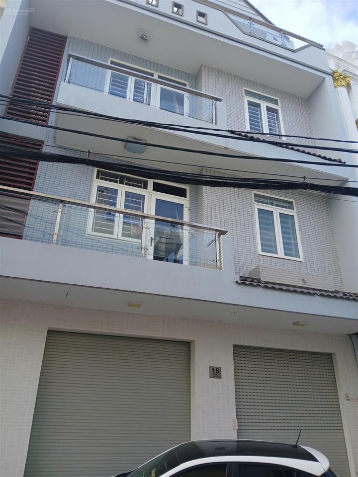 Chỉ 13,5 tỷ bán nguyên căn nhà mặt tiền đường số 12 cách ubnd quận 2 củ khoảng 2km