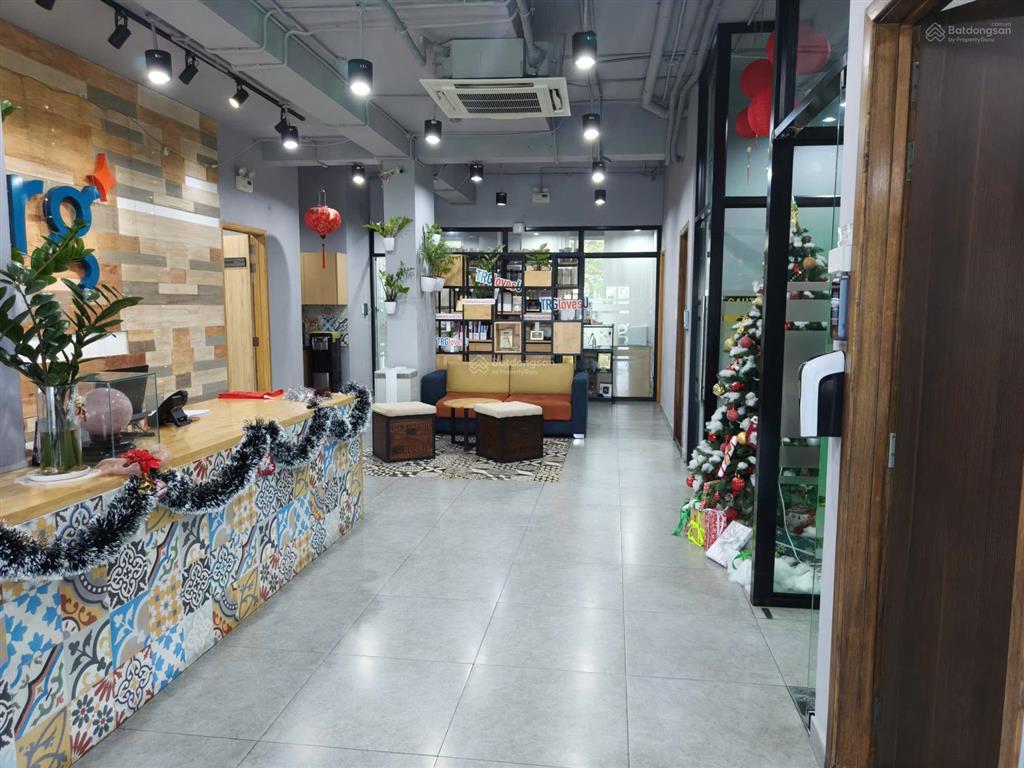 Chỉ 195tr/tháng cho thuê nhà liền kề mặt tiền nguyễn cơ thạch  diện tích sàn 750m2