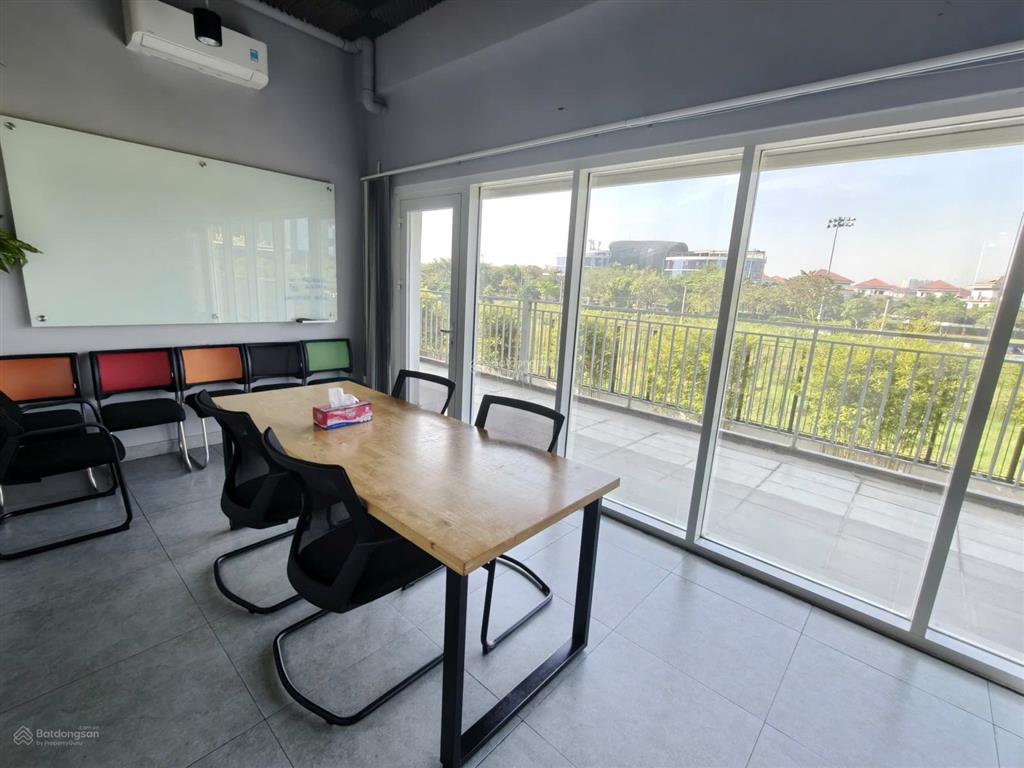 Chỉ 195tr/tháng cho thuê nhà liền kề mặt tiền nguyễn cơ thạch  diện tích sàn 750m2