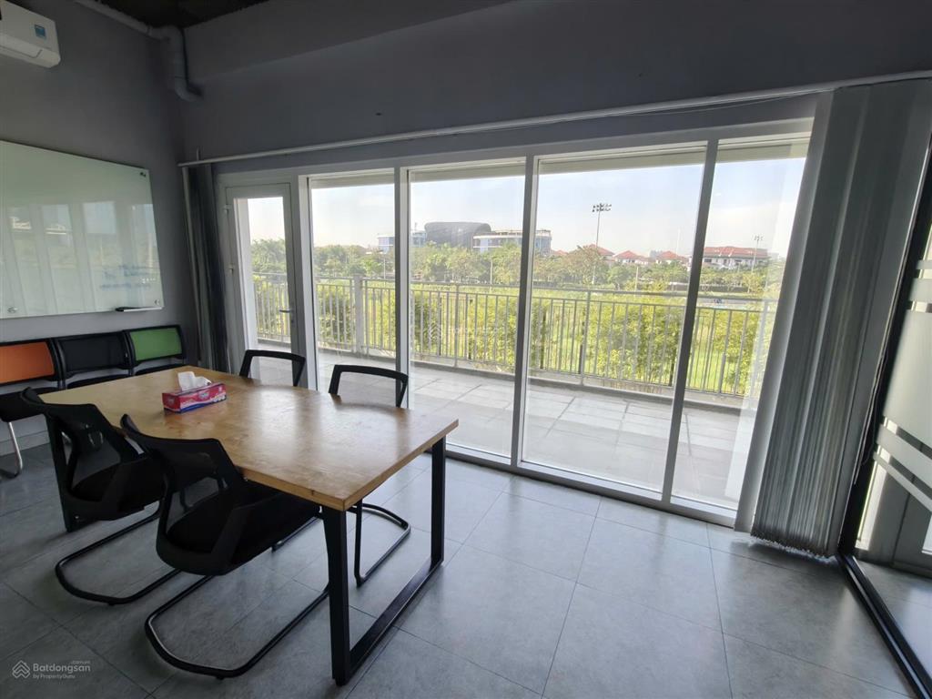 Chỉ 195tr/tháng cho thuê nhà liền kề mặt tiền nguyễn cơ thạch  diện tích sàn 750m2