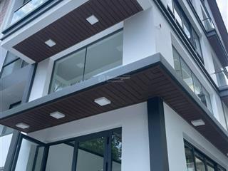 Chỉ 120tr/tháng cho thuê nguyên căn gần ubnd quận 2 củ  diện tích đất 10x20m xd 5 tầng